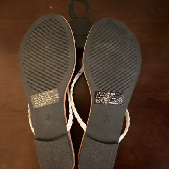 Sheik Charlotte Russe sandals - Picture 4 of 6